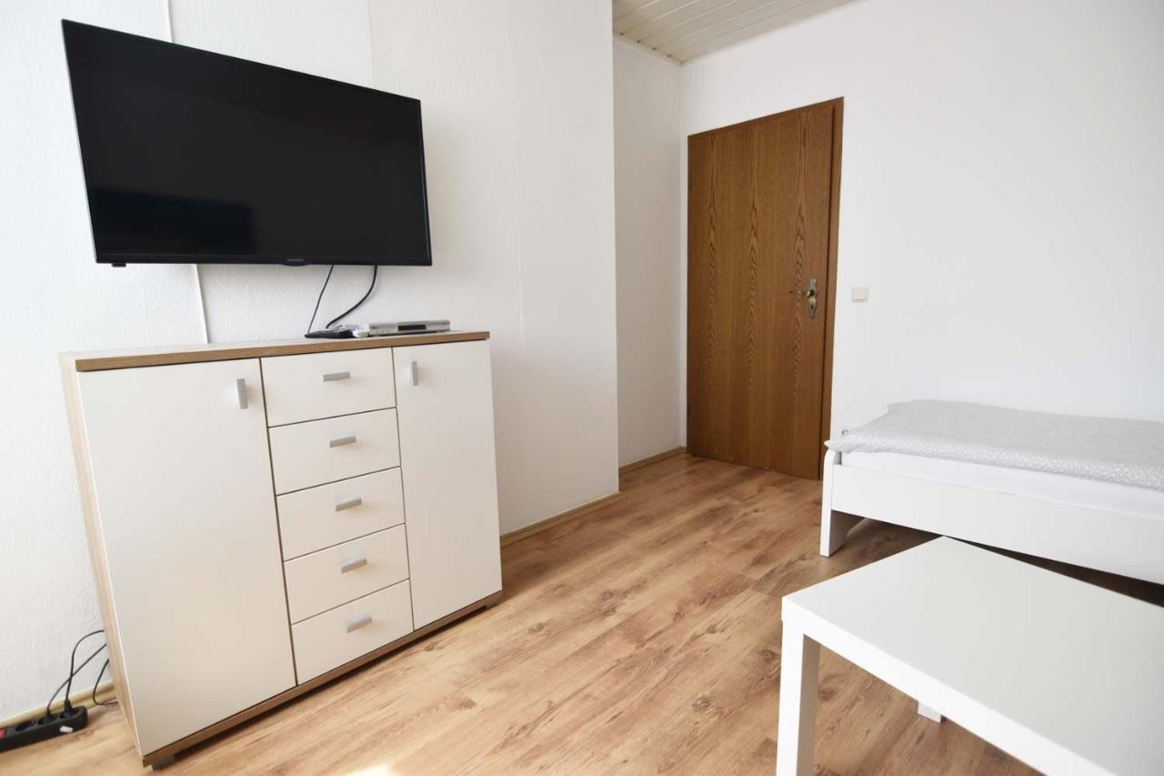Cozy Worker Apartments Нидеркасел Екстериор снимка
